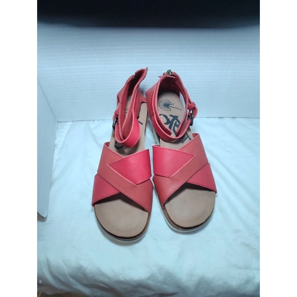 OTBT Teamwork Ankle Leather Wedge Sandals Size‎ 10 Platform Shoes Cork Red